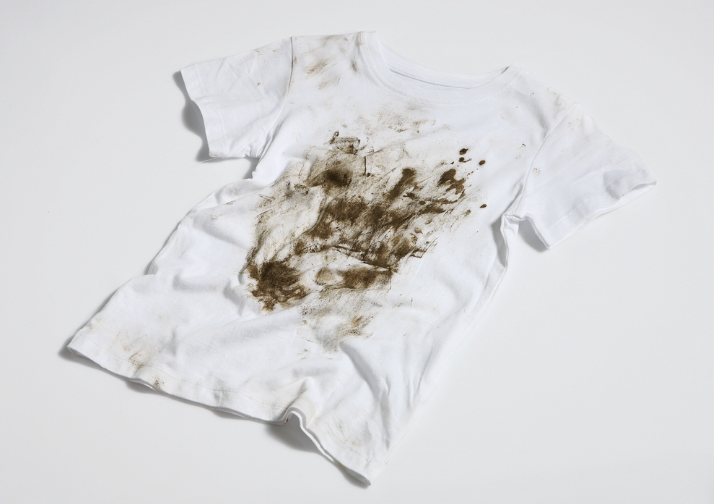How To Get Mud Out of Clothes, Dirt & Mud Stains